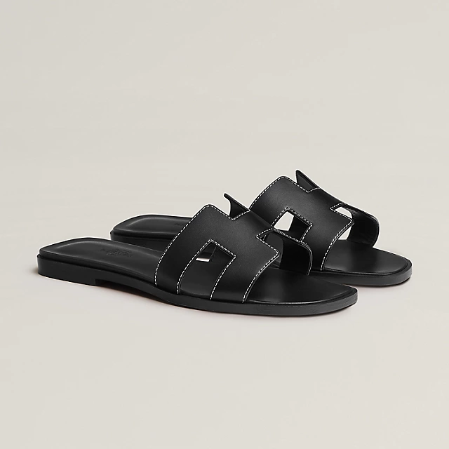 Noir Hermes Oran sandal