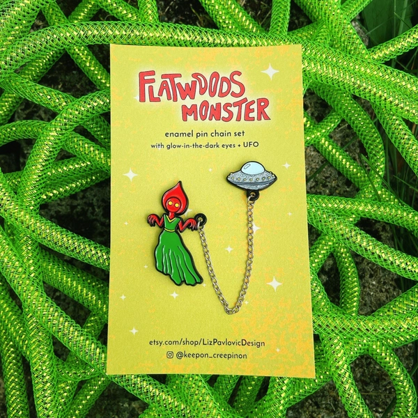 Flatwoods Monster UFO chain pin