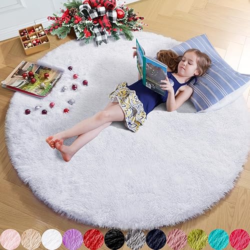 White Round Rug