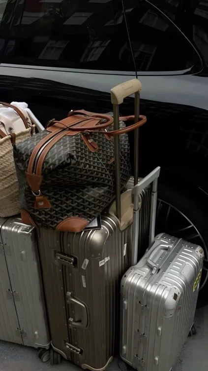 $5,000 vacation