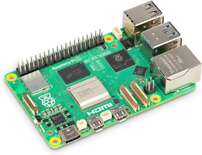 Raspberry Pi 5 (4gb) + essential kit