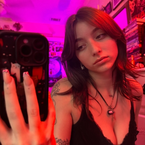 Pretty Girl (111.11)