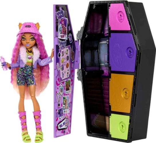 Monster High Doll and Fashion Set, Clawdeen Wolf with Dress-Up Locker and 19+ Surprises, Skulltimate Secrets - Clawdeen