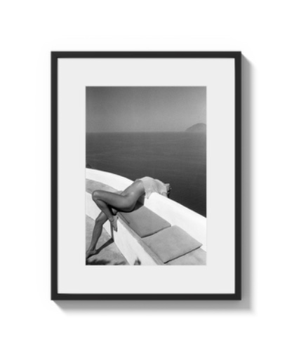 Silent Island | Medium / Black / Border