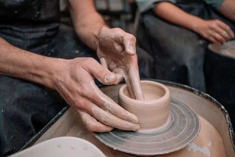 6 pottery classes