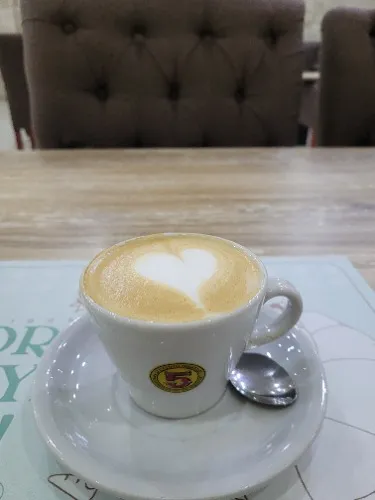 buy me a ☕️🥐