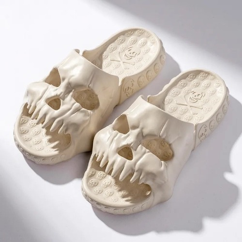 Casual Outdoor Skull Crocs - khaki / 38-39