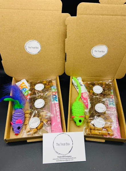 The Cat Mini Treat Box