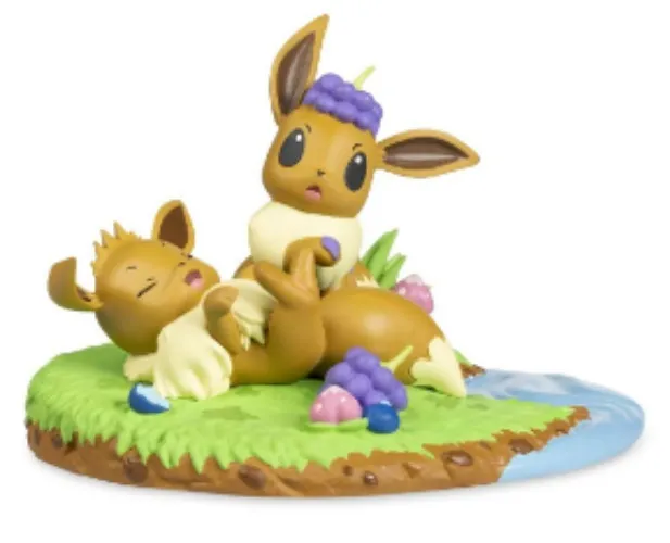 Afternoon Picnic with Eevee Evolving Personalities Figure