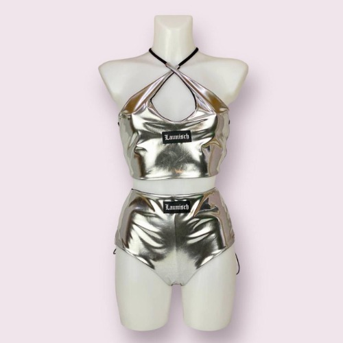 Mirror Outfit