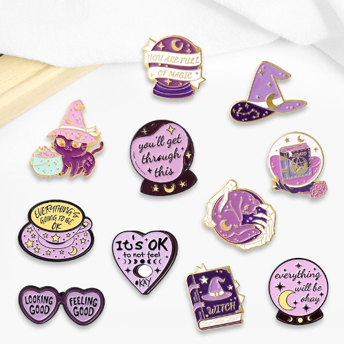 Creative Trendy Cartoon Cute Halloween Witch Oil Drop Lapel Brooch Badge Pin Denim Bag Gift Men Women Fashion Jewelry Decoration