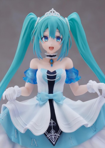 Piapro Characters - Hatsune Miku - Hatsune Miku Wonderland Figure - Cinderella (Taito) - Brand New