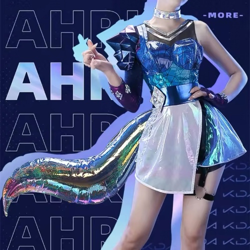 KDA Ahri Cosplay