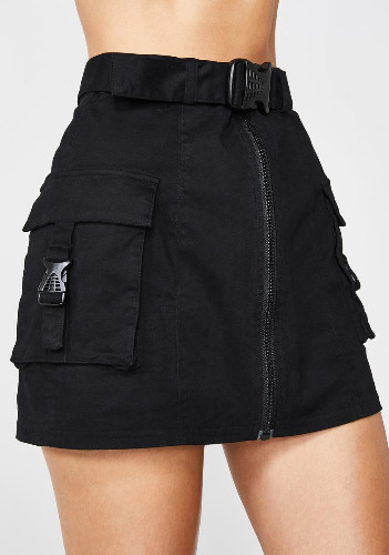 Miss Behaving Cargo Skirt | Small