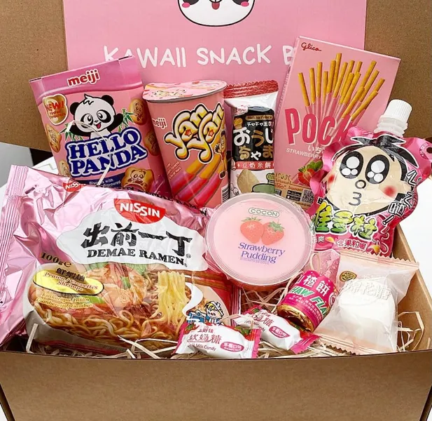 Kawaii Cute Japanese Snack Box 