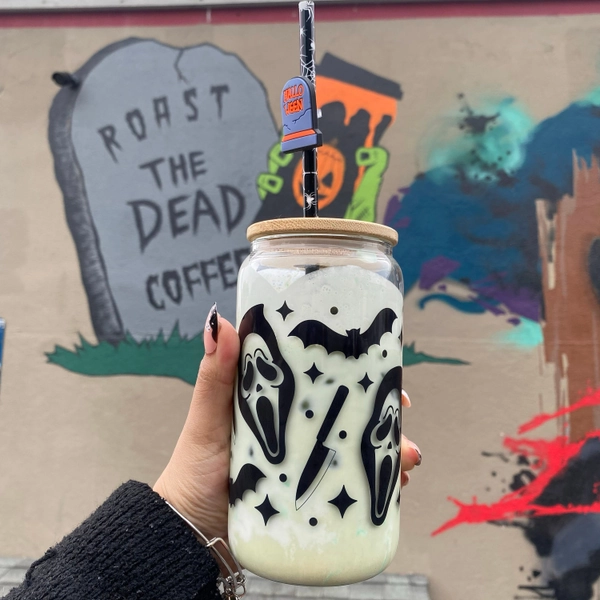Ghostface Cute Glass Cup, Iced Coffee Glass w/ Lid & Straw, Soda Can, Ghostface Scream Movie Cup, Horror Gifts, Scream Cup, Scary Movie Cup