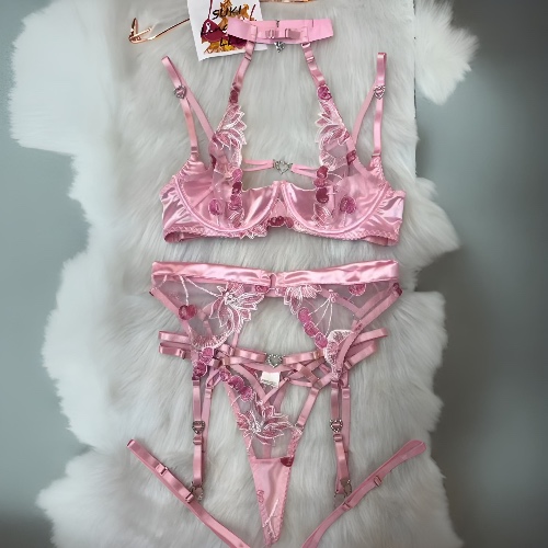 Fancy Lingerie Halter Bra Thongs Set - Light Pink / S