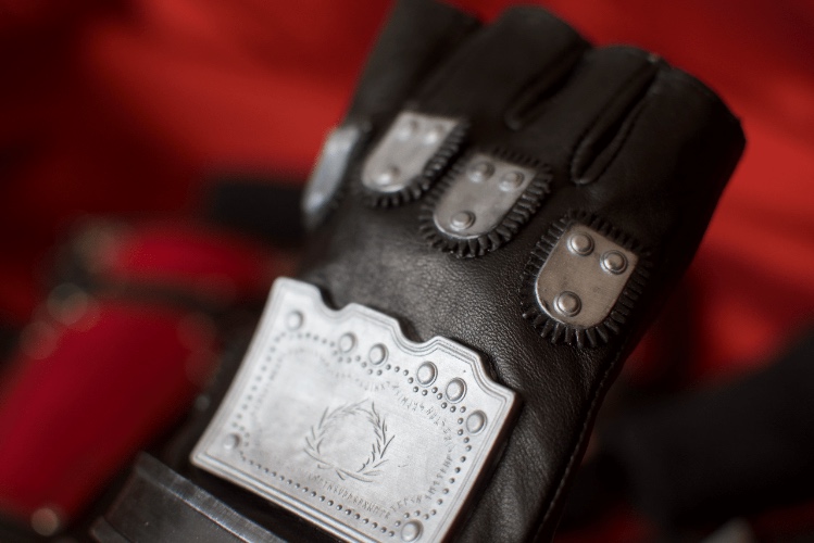 Tifa's Glove Armor | Default Title