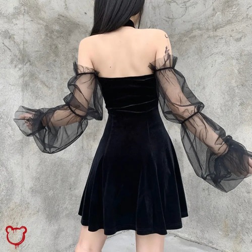 Black Velvet Lace Sleeve Tragedy Dress' - Black / L