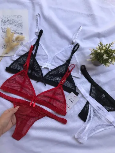 Buy me my favourite dessous! :)