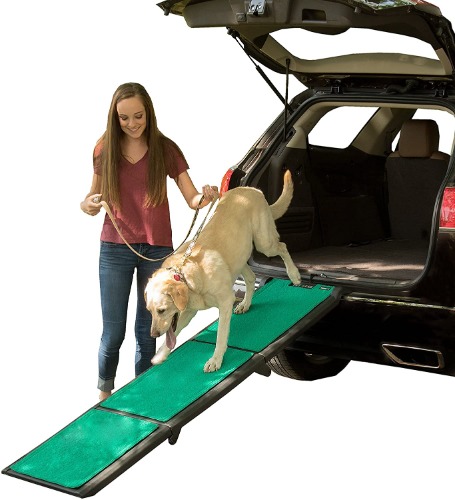 Pet Gear supertraX Ramps for Dogs and Cats, Maximum Traction Surface, Portable/Easy-Fold (No Tools Required), Built in Handle for Travel, 5 Models, 42-71 Inches Long, Supports 150-200lbs - Tri-Fold Extra Wide Ramp 71" L x 19.5" W New Black/Green