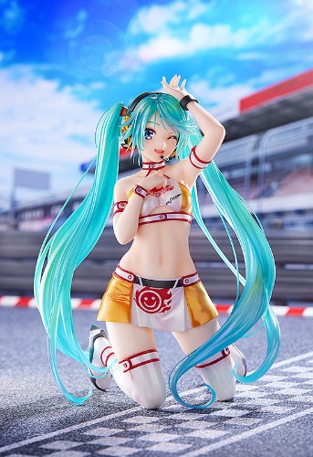 Hatsune Miku GT Project Racing Miku 2010Ver. Art by Kentaro Yabuki 1/7 - Pre Owned