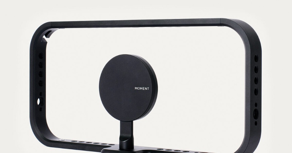 Moment Mobile Filmmaker Cage - for MagSafe® (107-027-M)