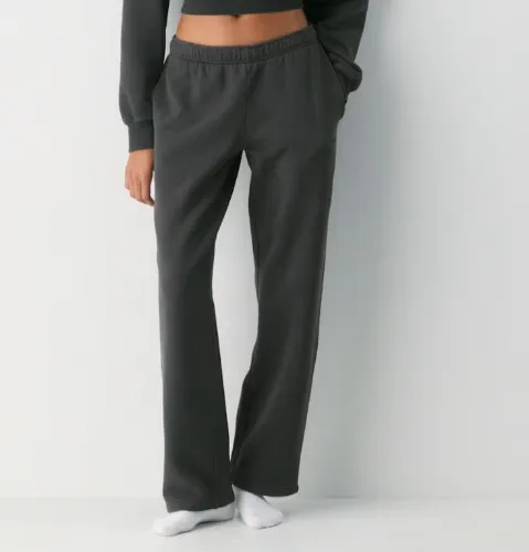 Cozy Sweatfleece Mega Straight™ Sweatpant  | Aritzia US