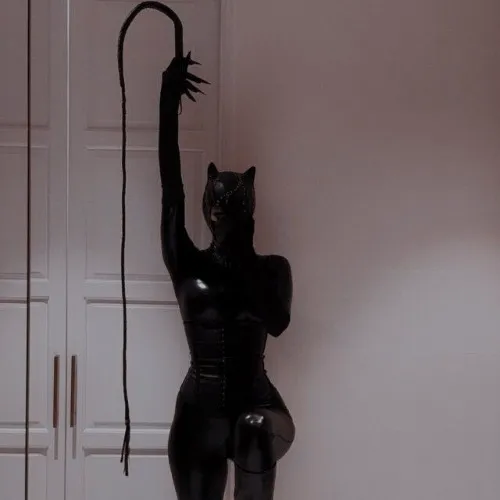 For Dom clothes ⛓️