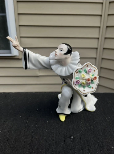 Pierrot Ceramic Figure