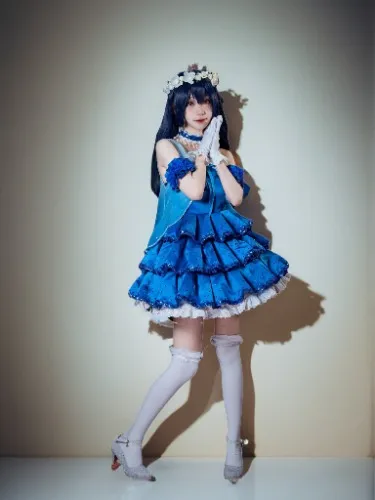 Sonoda Umi Yume no Tobira Cosplay