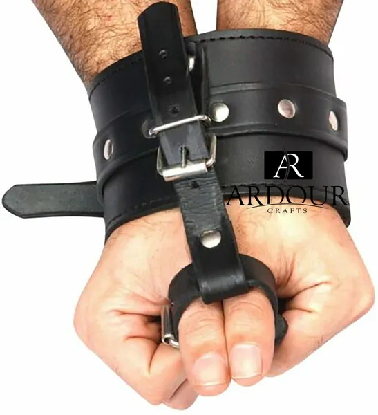 Real Cowhide Leather Wrist Cuffs/Belts Restraints BDSM bondage kit 1 PCS SET  to Tie Hands for Men/Women