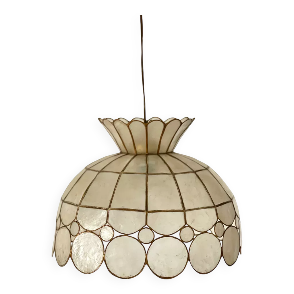 Suspension nacre et laiton