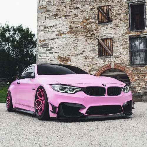 PINK BMW M4