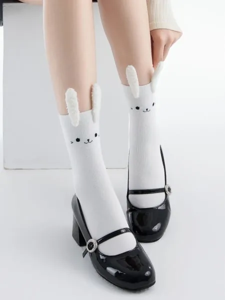 [$5.09]Black/White Cute Bunny Cotton Socks