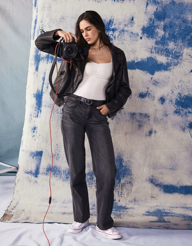 AE Strigid High-Waisted Stovepipe Jean