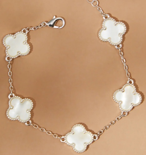 
        Dainty Clover Bracelet in Silver | Altar'd State
    
