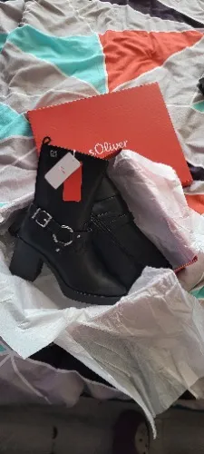 Casual leather boots