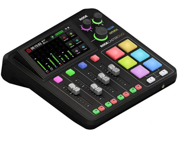 RØDECaster Duo Mixer