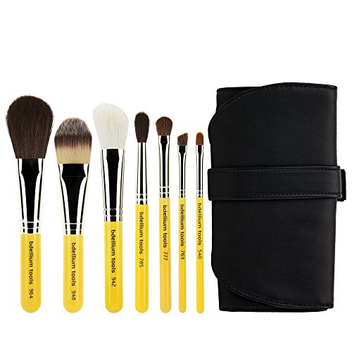 Bdellium Tools Professional Makeup Travel Series Basic Brush Set with Roll Up Pouch Pack of 7
