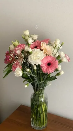 Small bouquet of flowers 💐