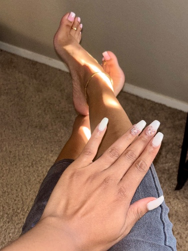mani & pedi 