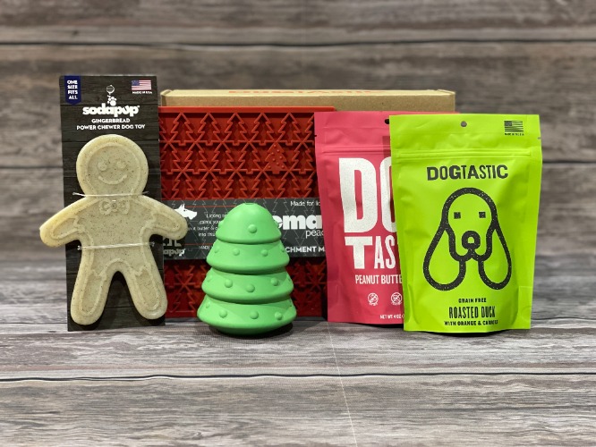 Holiday Bundle Box for Chewing and Enrichment