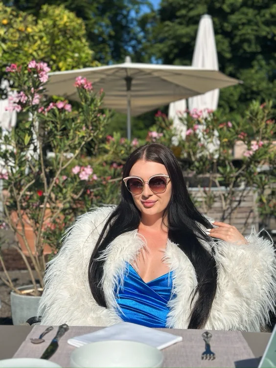 Buy me breakfast/brunch