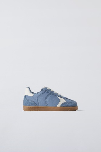 SOFT SNEAKERS