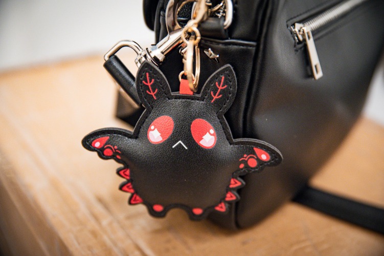 Mothman keychain | Default Title