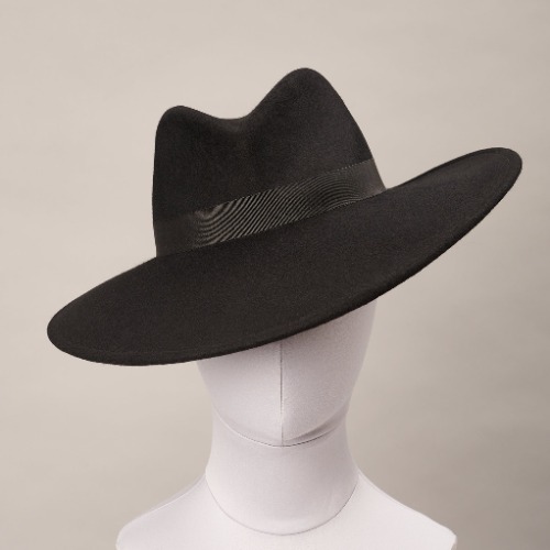 BERGMAN (BLACK) | M: 57cm (22.4")