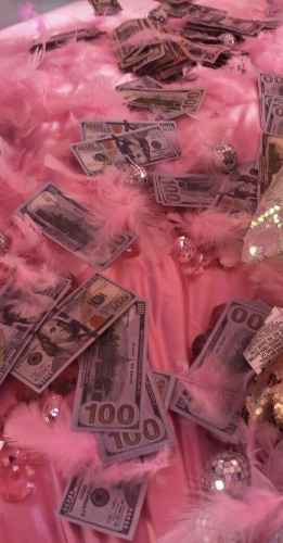 Send a little something 