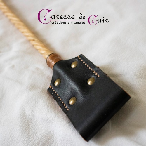 Riding crop in Braided Wood and Leather | Caresse de Cuir
