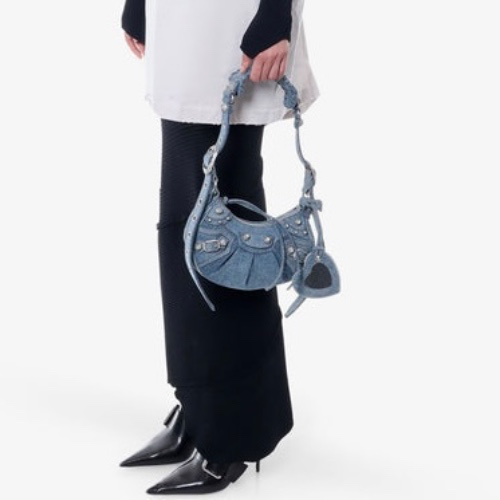 Balenciaga Le Cagole bag